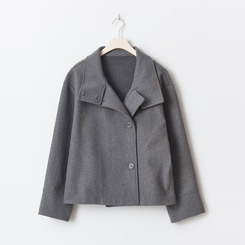 Chaqueta Corta Mujer – Con Botones de Lujo y Diseño Sofisticado