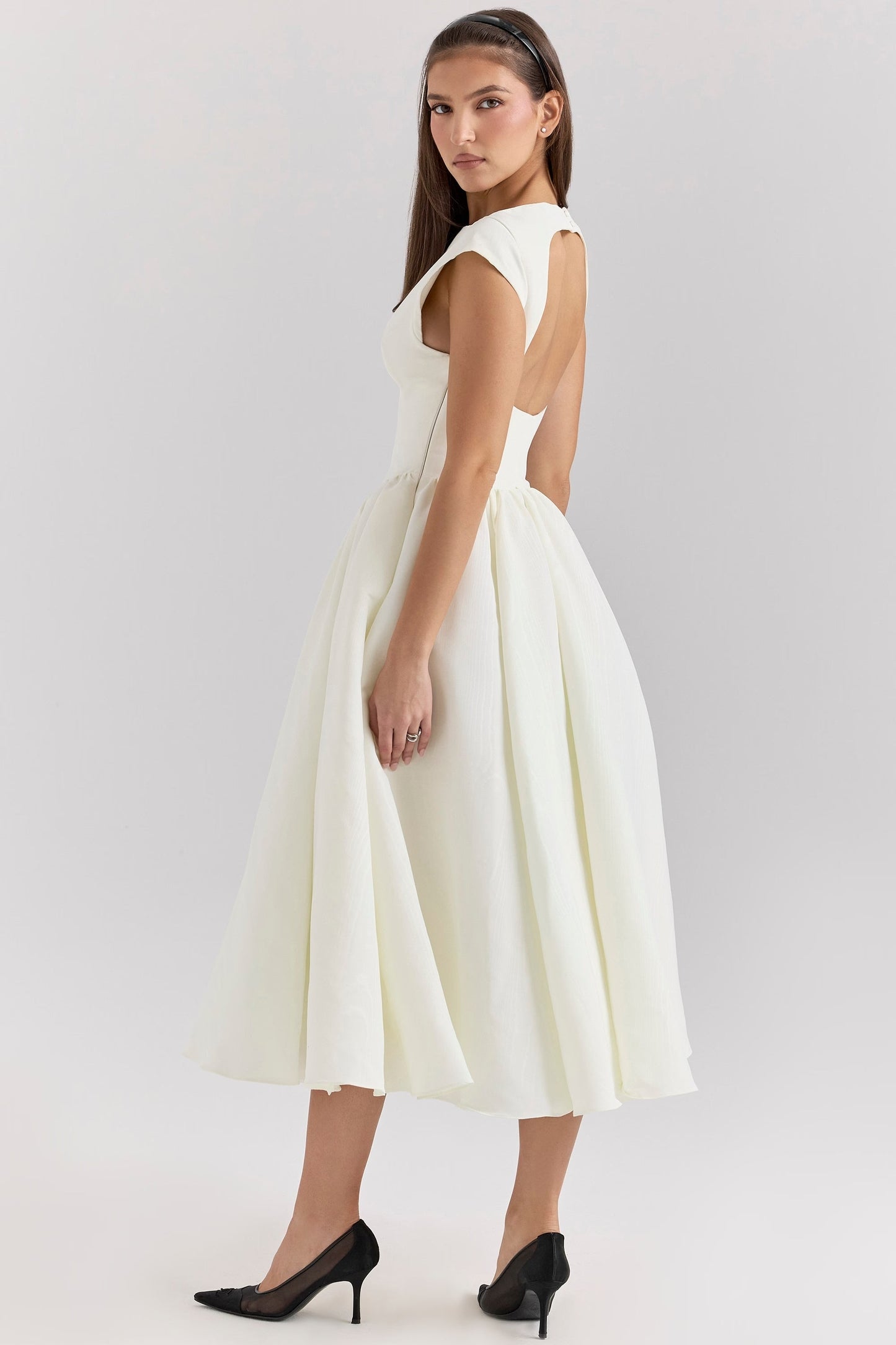 Vestido chic mujer, elegante y moderno