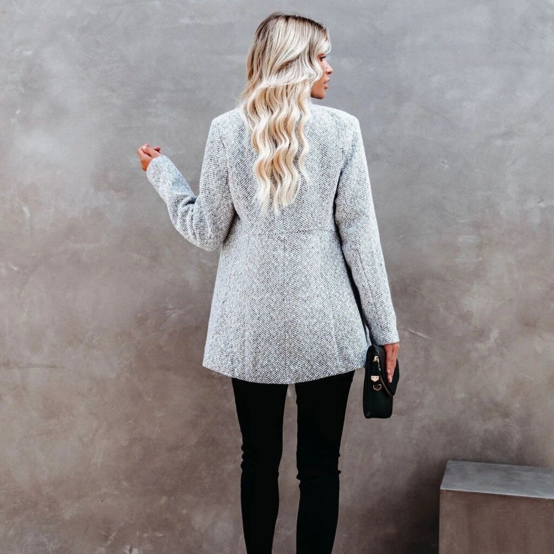 Chaqueta ligera de entretiempo, cómoda y estilosa para mujer