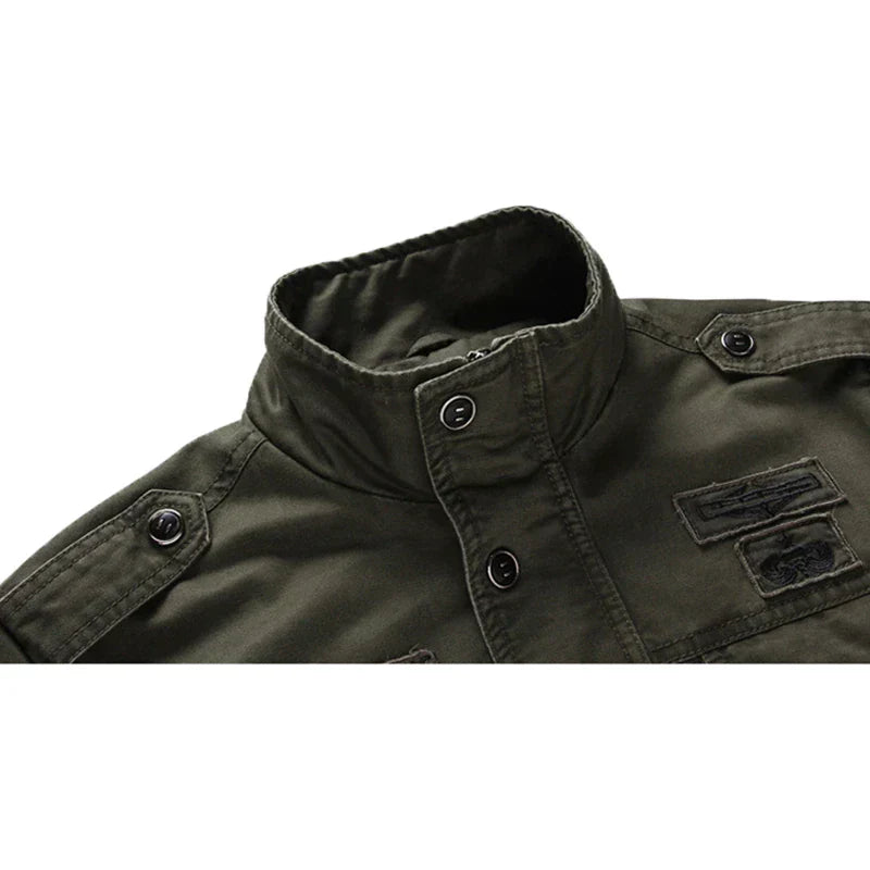 Chaqueta motera para hombre: cálida, resistente y con cremallera