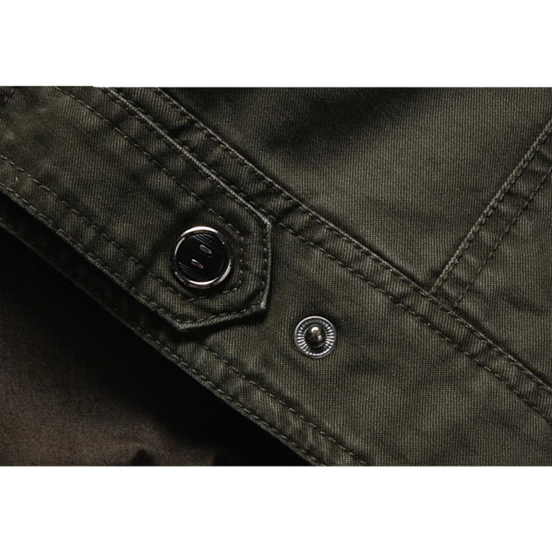 Chaqueta motera para hombre: cálida, resistente y con cremallera