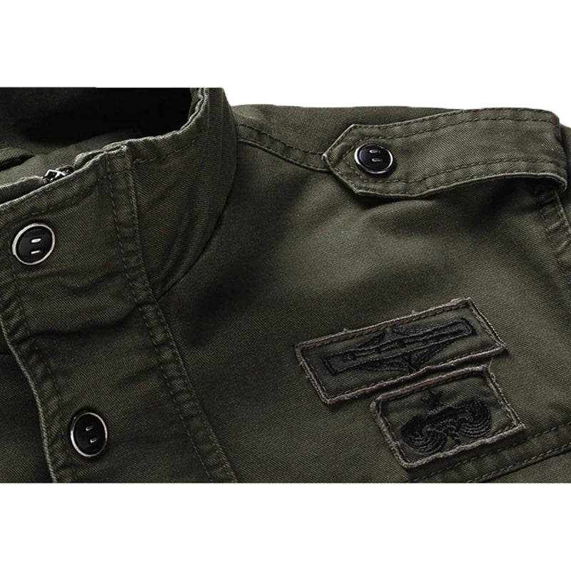 Chaqueta motera para hombre: cálida, resistente y con cremallera