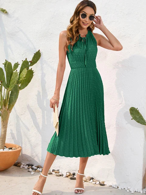 Vestidoplisado cuello halter cómodo y sofisticado
