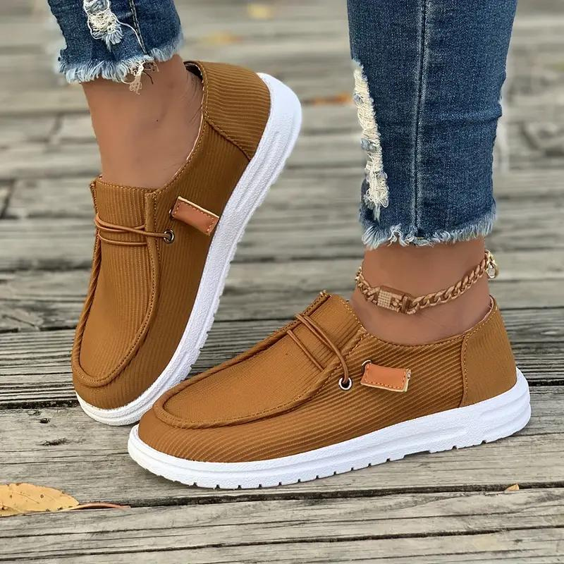 Zapatillas femeninas cómodas, estilosa y prácticas para diario
