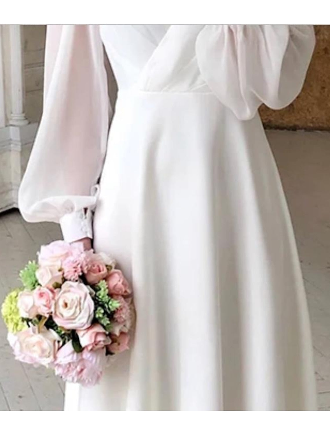 Vestido midi de novia manga larga ideal para otoño e invierno