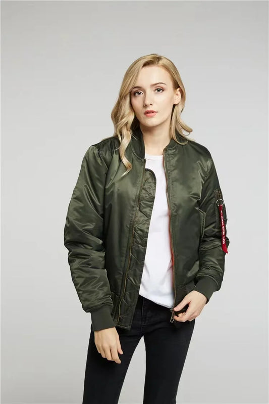 Bomber jacket mujer, ligera y cómoda