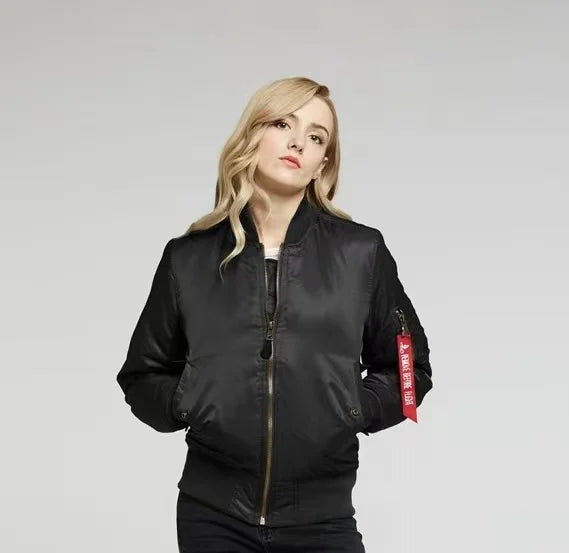 Bomber jacket mujer, ligera y cómoda