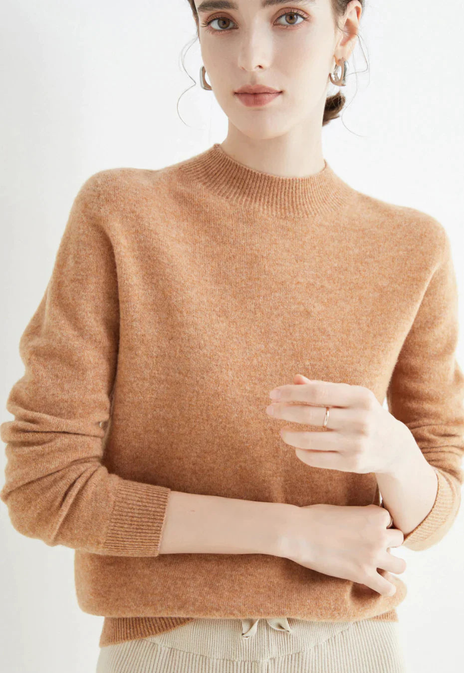 Jerséis de cachemira para mujer: suaves y cálidos para el otoño y el invierno