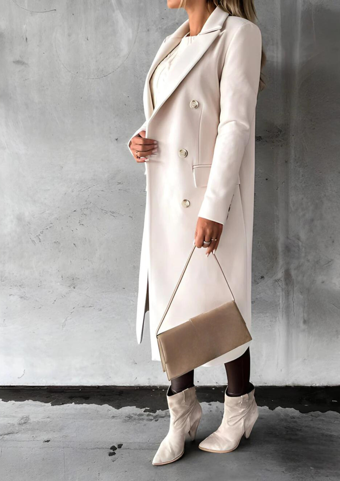 Cortney | Elegante abrigo de mujer con doble botonadura