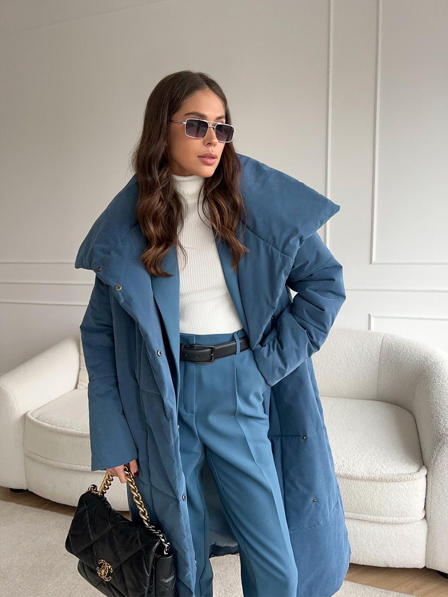 Chaqueta acolchada larga para mujer: abrigada, cómoda y elegante