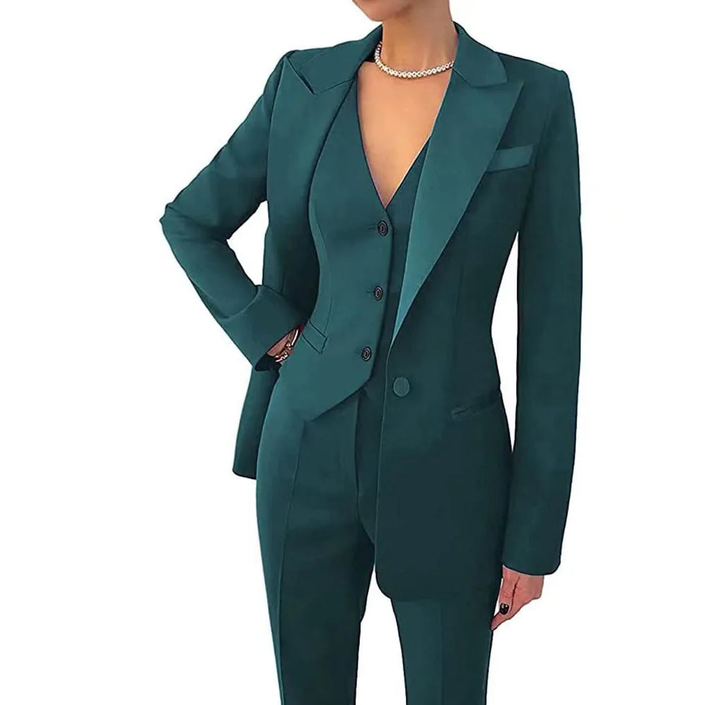 Conjunto femenino elegante chaqueta chaleco y pantalón oficina