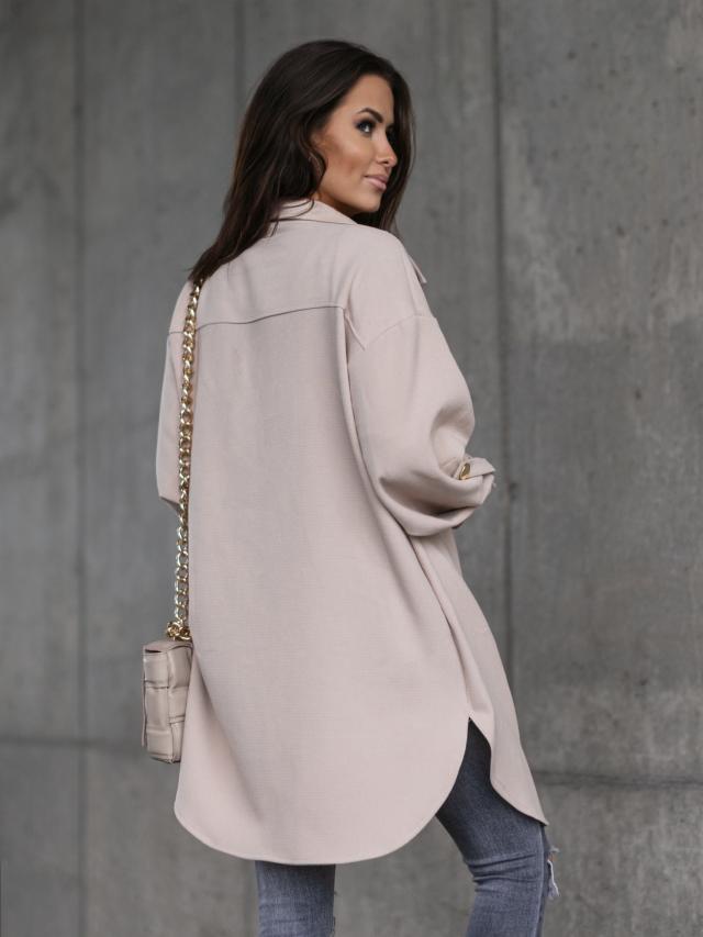 Chaqueta femenina ligera, chic y versátil para diario