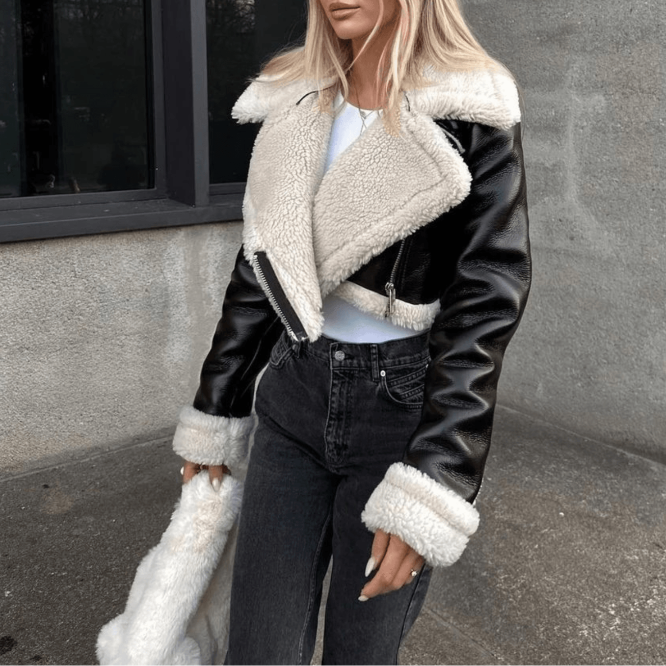 Chaqueta de cuero con forro de lana para mujer, cálida y elegante
