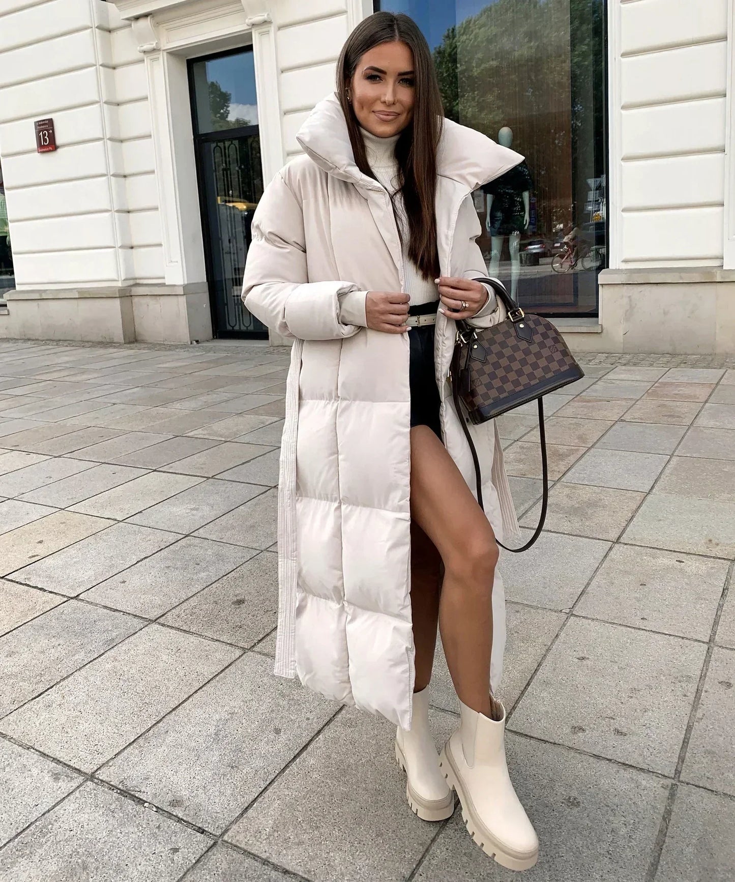 Chaqueta acolchada larga para mujer: abrigada, cómoda y elegante