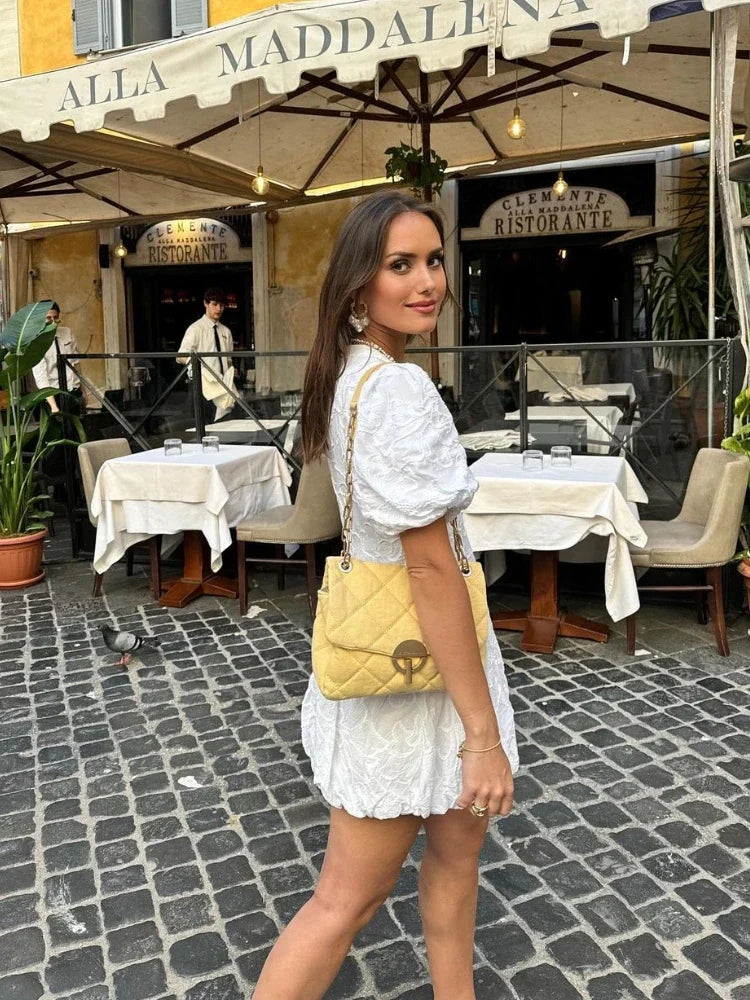 Vestido Elegante Mujer – Con Corte Refinado, Versátil para Salidas o Fiesta