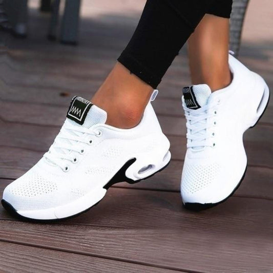Zapatillas ortopédicas para mujer: cómodas y estables