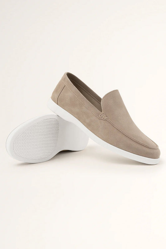 Loafers Hombre – Suela Blanca y Ante Suave, Estilo Chic y Atemporal