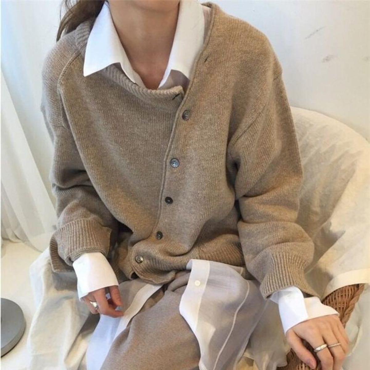 Cárdigan envolvente femenino, elegante y confortable