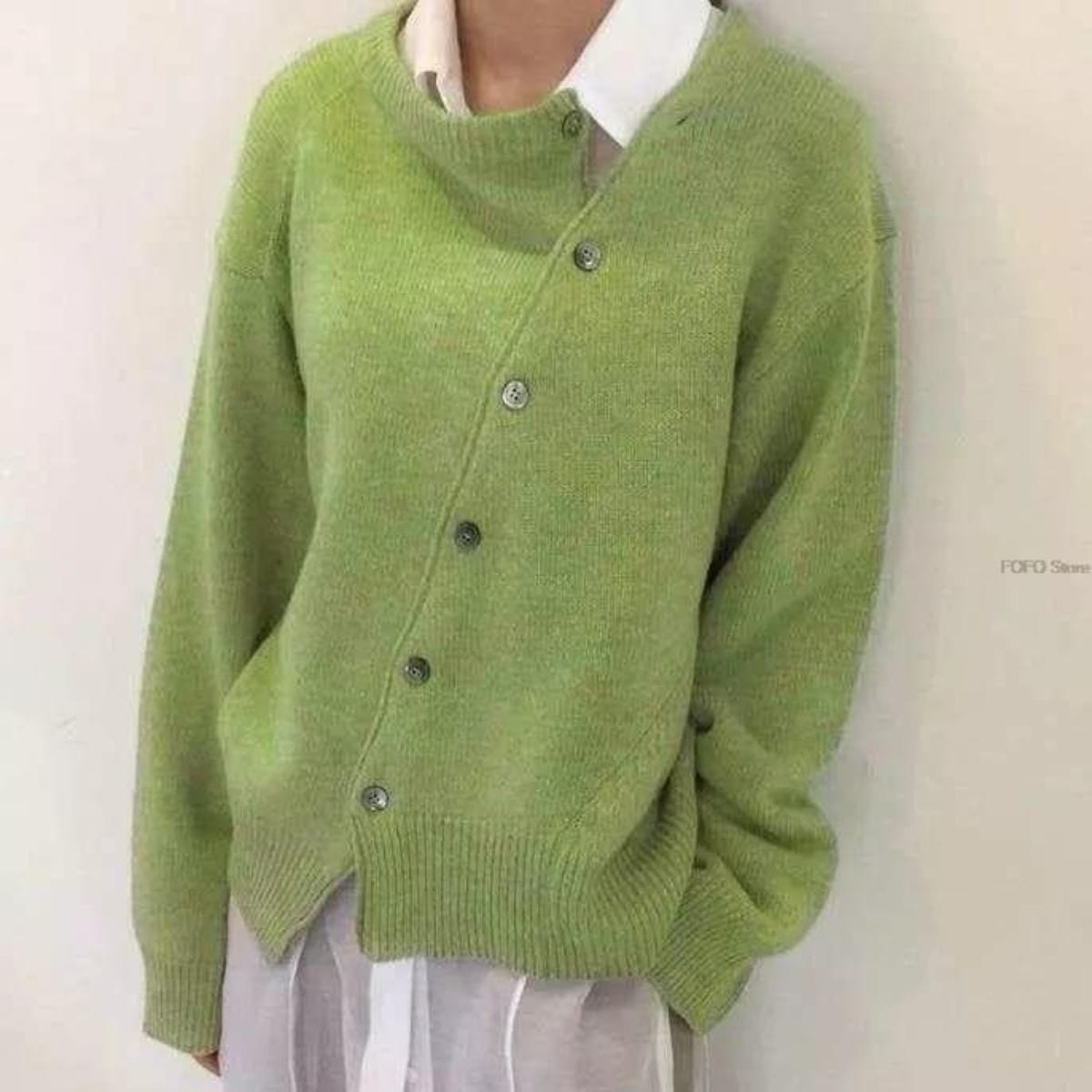 Cárdigan envolvente femenino, elegante y confortable