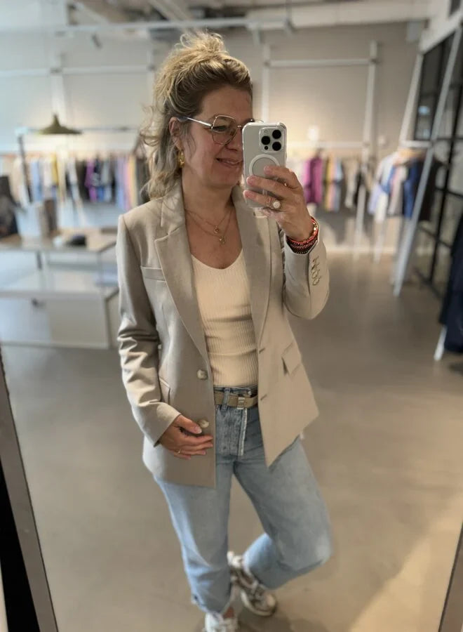 Blazer gris de moda