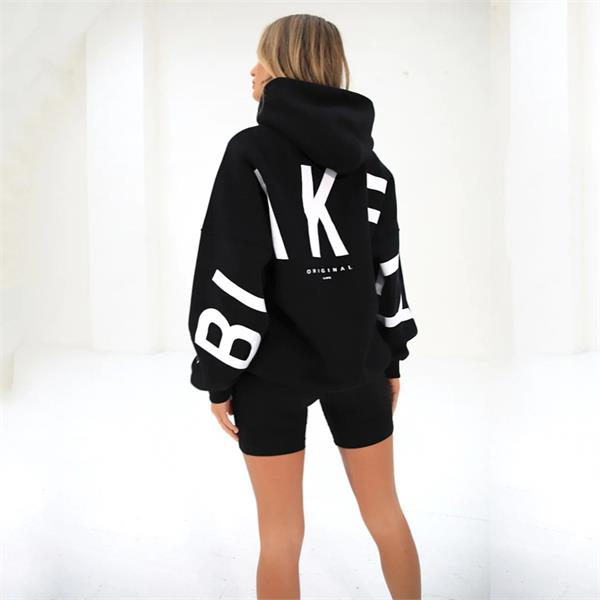 Sudadera con capucha oversize para mujer: informal y a la moda