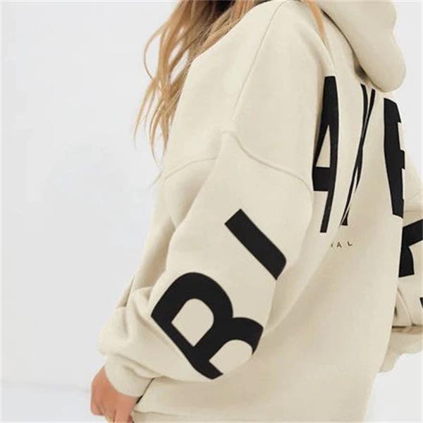 Sudadera con capucha oversize para mujer: informal y a la moda