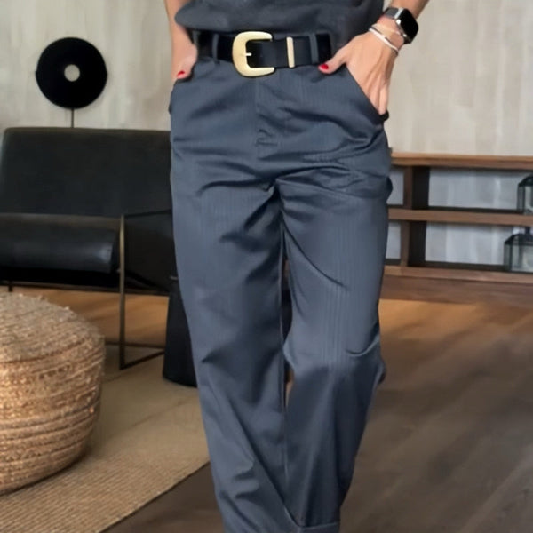 Pantalones de Mujer a Rayas – Estilo Formal y Profesional