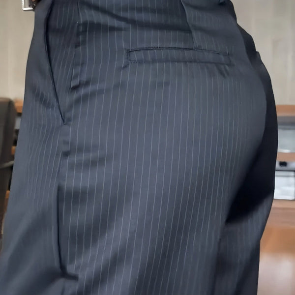 Pantalones de Mujer a Rayas – Estilo Formal y Profesional