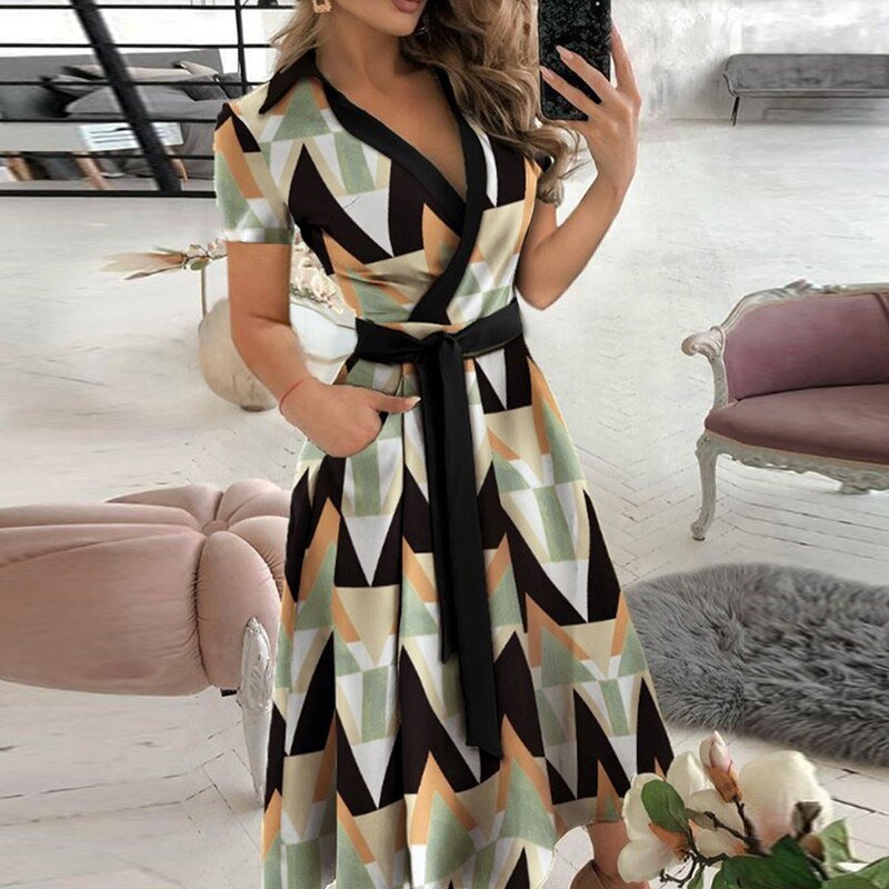 Vestido femenino sofisticado, moderno y versátil para primavera y verano