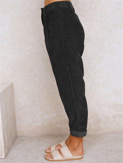 Pantalones femeninos modernos, elegantes