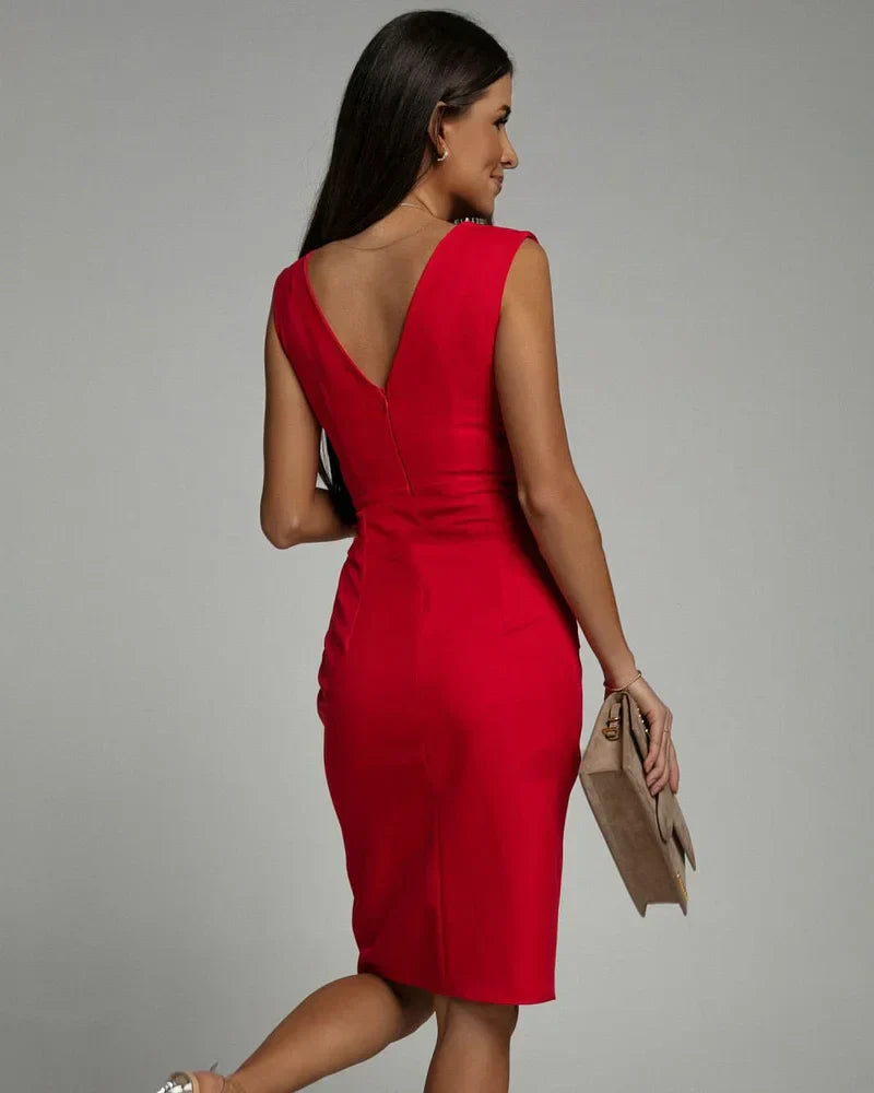 Avia | Elegante minivestido con escote en V