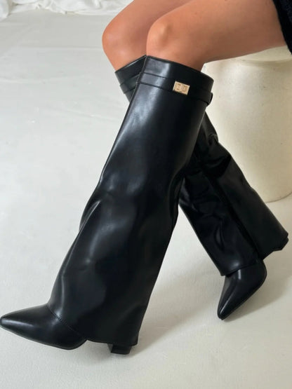 Botas mujer estilosa y confortable, ideales para otoño o invierno