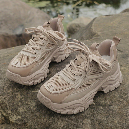 Sneakers mujer beige, cómodos y estilosos para look casual o diario