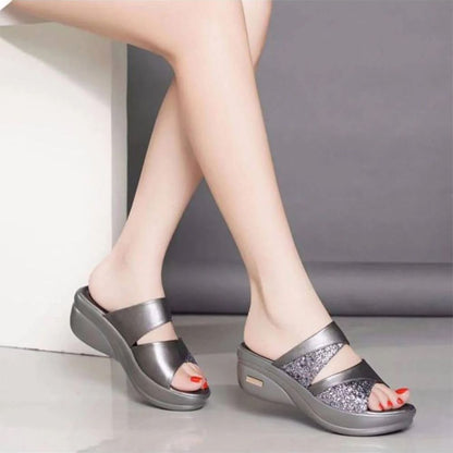 Adreana | Sandalia Geneve con suela de plataforma cómoda
