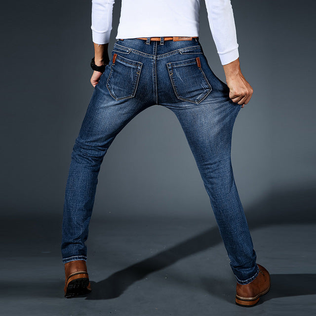 Jeans de hombre de alta calidad, con elastano para un ajuste cómodo y flexible