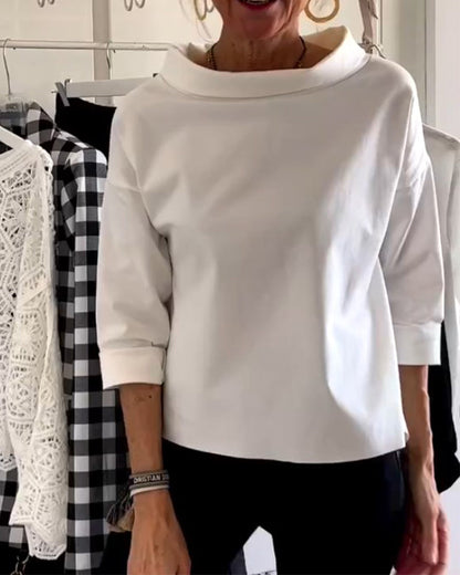 Camisa femenina elegante, ligera y versátil