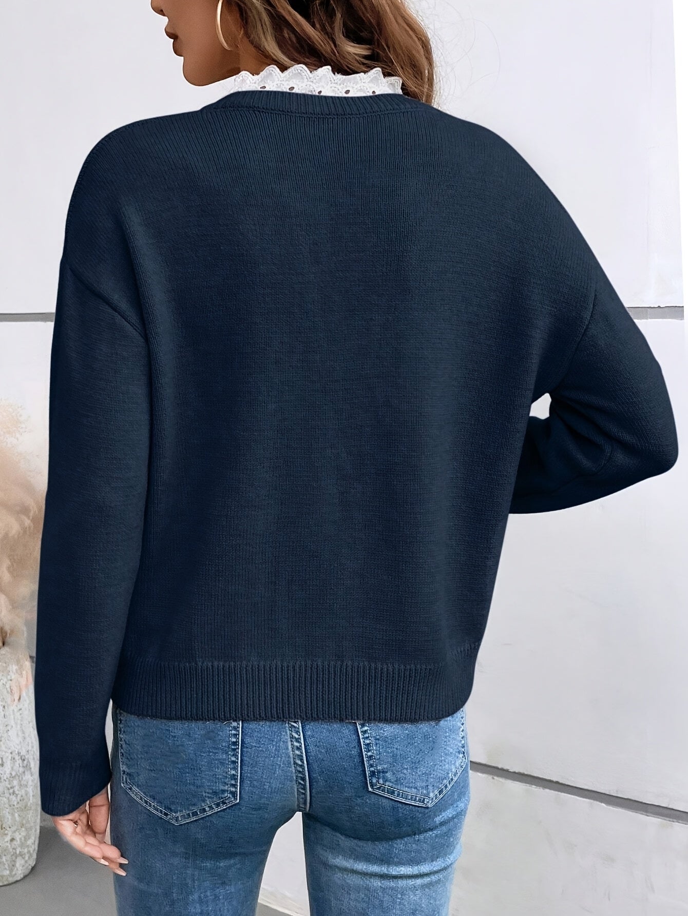 Jersey de Mujer – Suave, de Punto y con Encaje Delicado