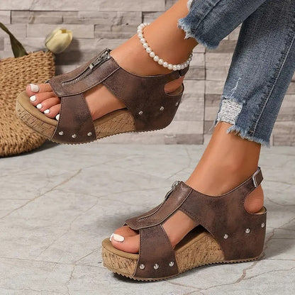 Joli | Elegantes sandalias retro con cuña y cremallera