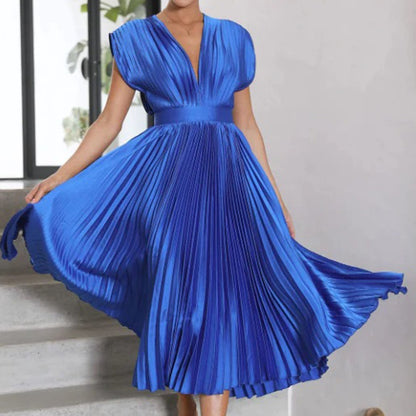 Lexi | Elegante vestido midi plisado con cuello en V
