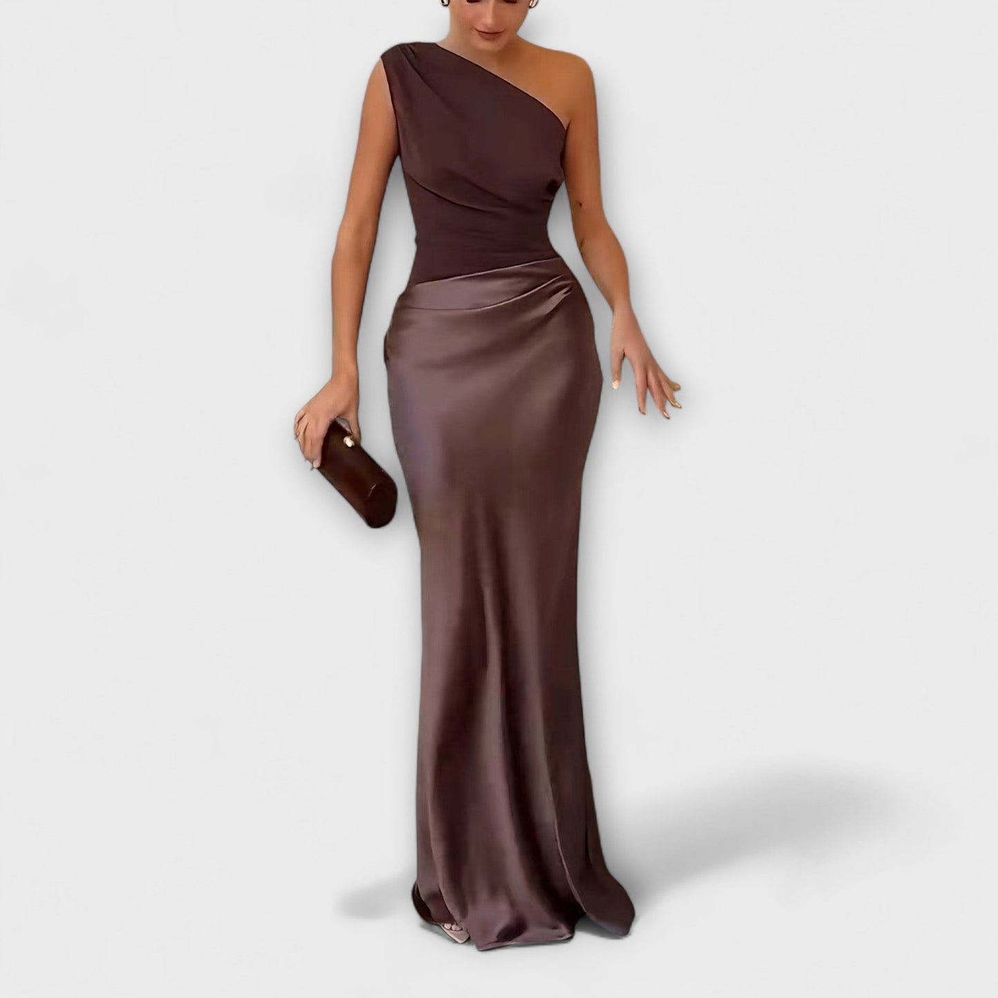 Lily | Elegante maxivestido plisado de un hombro