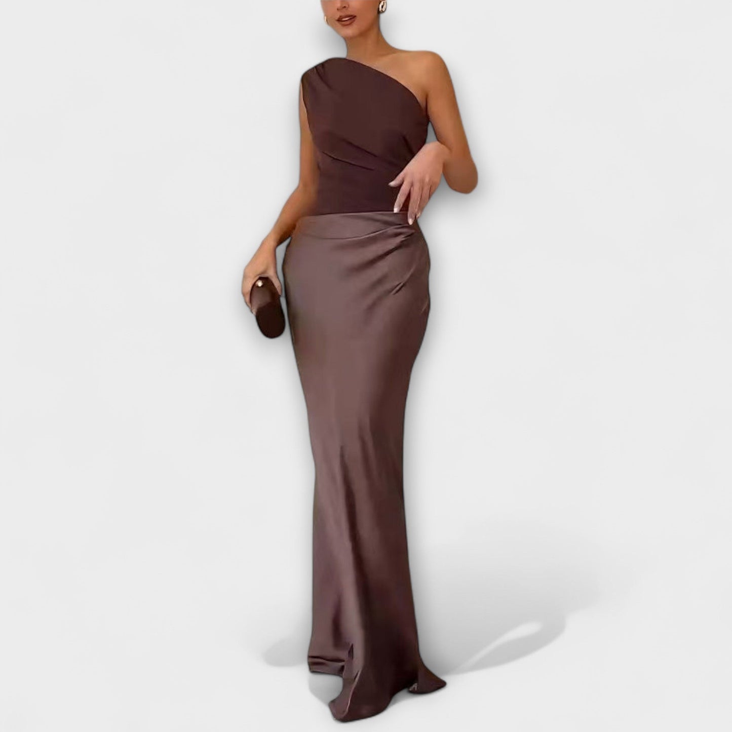 Lily | Elegante maxivestido plisado de un hombro