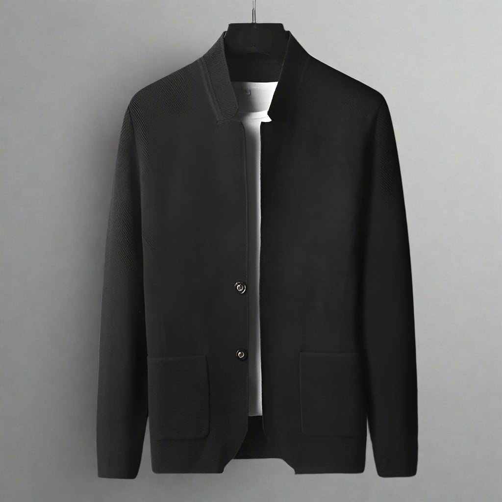 Chaqueta ligera de punto con bolsillos funcionales