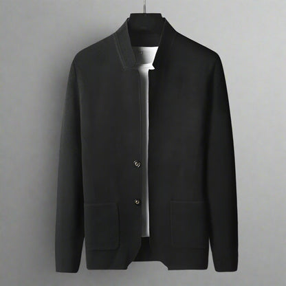 Chaqueta ligera de punto con bolsillos funcionales