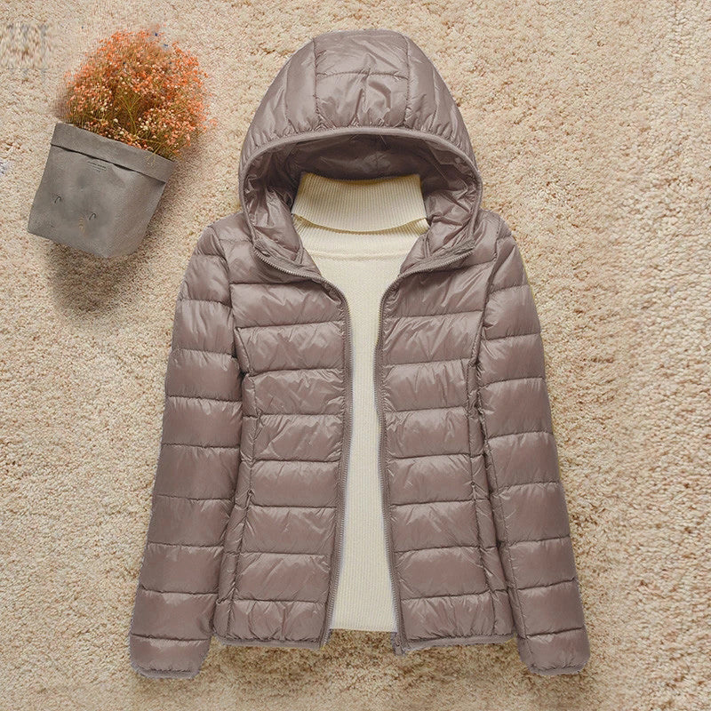 Chaqueta ultraligera para mujer: cómoda, acolchada y con un estilo moderno