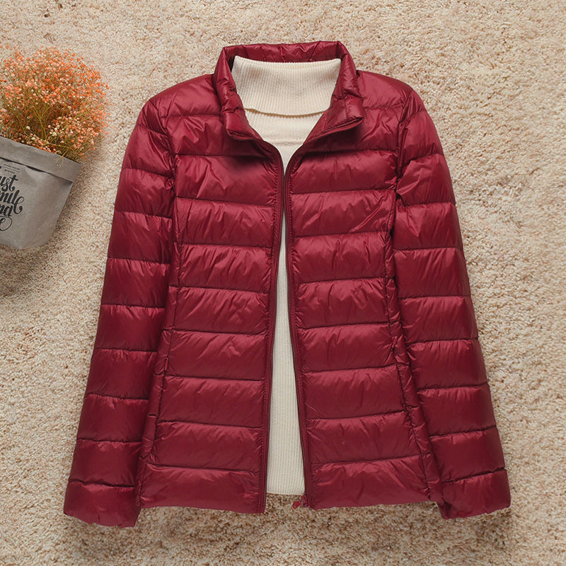 Chaqueta ultraligera para mujer: cómoda, acolchada y con un estilo moderno