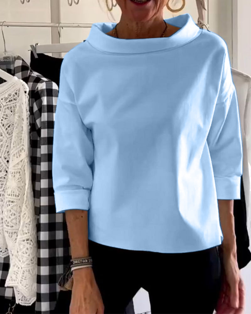 Camisa femenina elegante, ligera y versátil