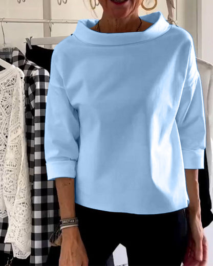 Camisa femenina elegante, ligera y versátil
