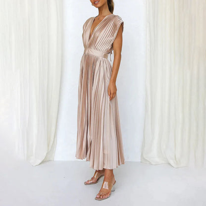 Lexi | Elegante vestido midi plisado con cuello en V