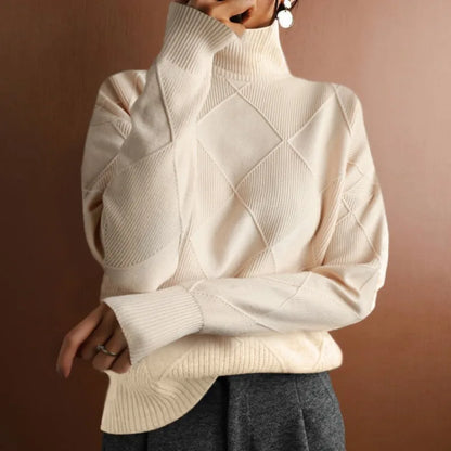 Elegante jersey de cuello alto para mujer: cómodo y elegante.