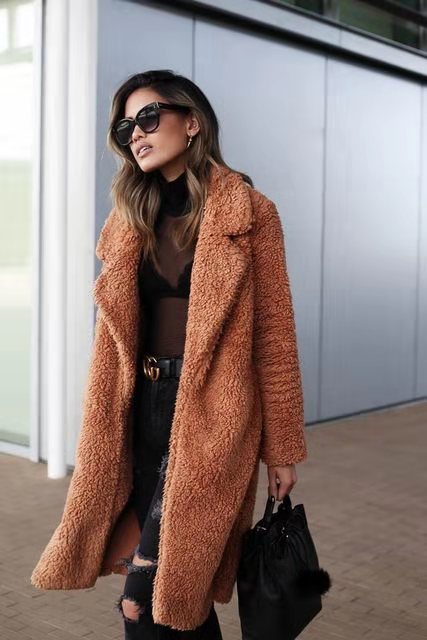 Chaqueta de felpa femenina, cómoda y elegante para invierno